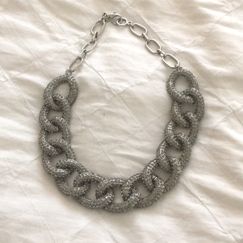 Banana Republic necklace 💎